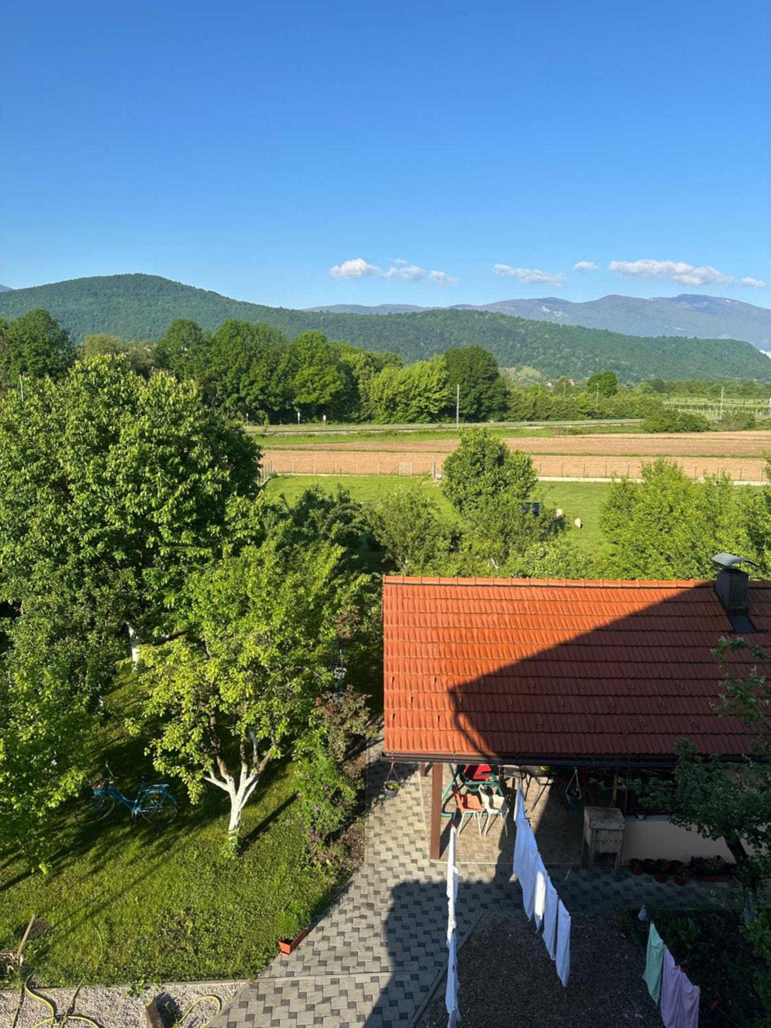Karabegovic * Bihać